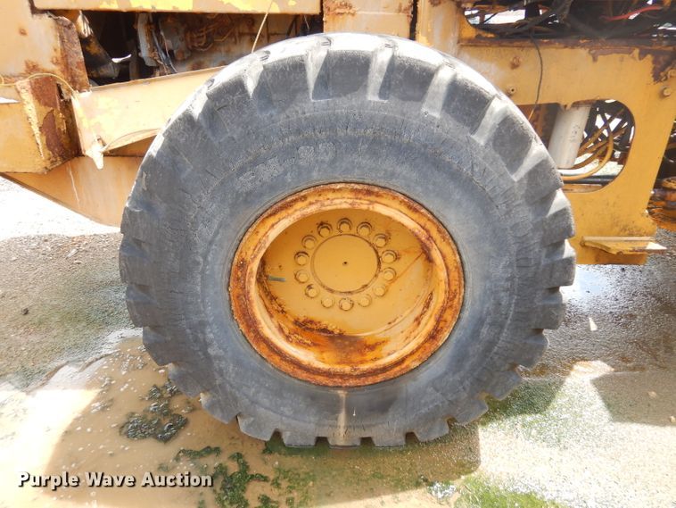 image for item DD3019 1998 John Deere 544H wheel loader