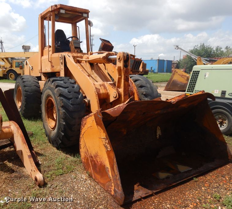image for item DD3020 1990 Case 721 wheel loader