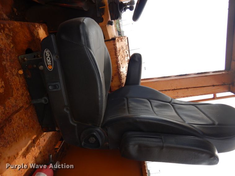 image for item DD3020 1990 Case 721 wheel loader