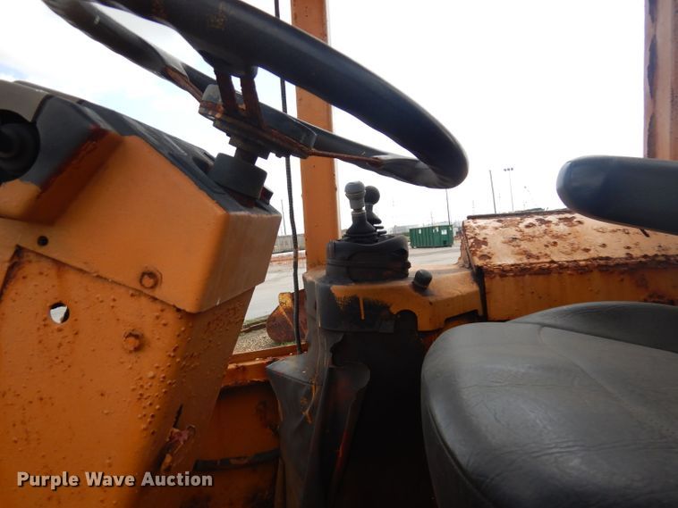 image for item DD3020 1990 Case 721 wheel loader
