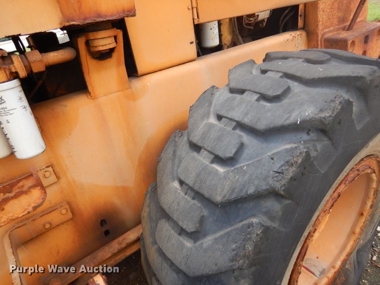 image for item DD3020 1990 Case 721 wheel loader