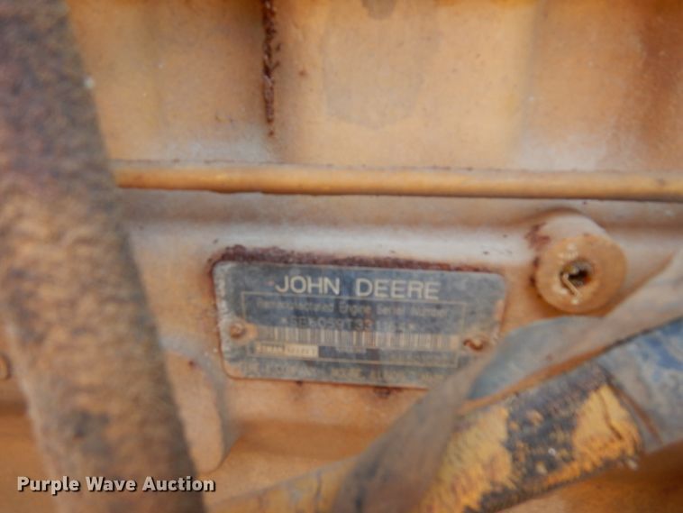 image for item DD3021 1996 John Deere 544G wheel loader