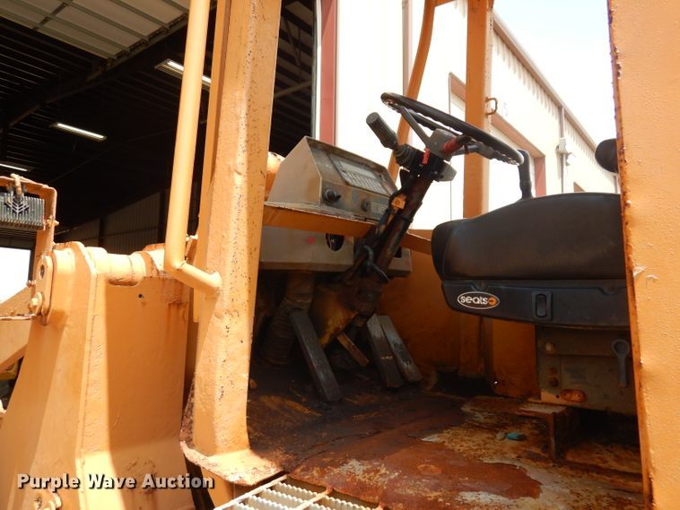 image for item DD3021 1996 John Deere 544G wheel loader