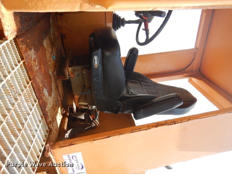 image for item DD3021 1996 John Deere 544G wheel loader