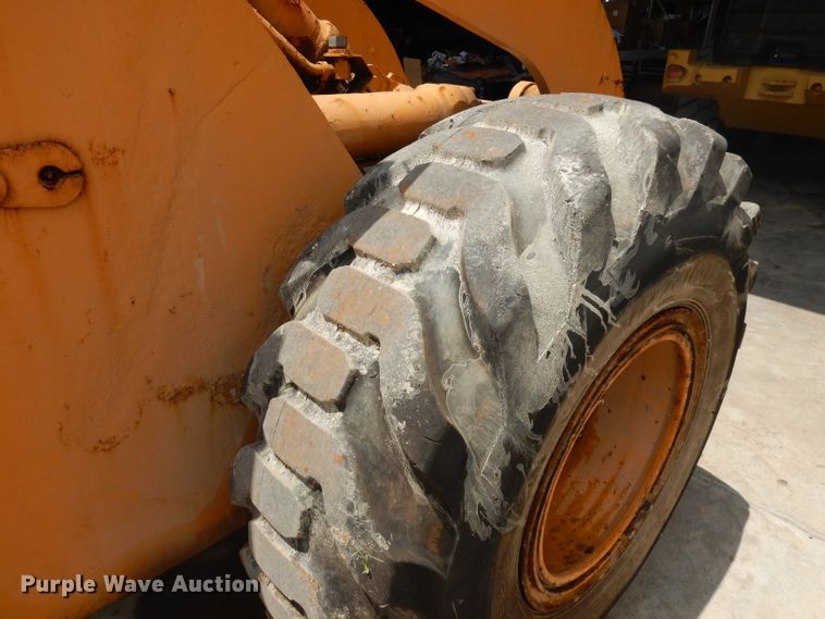 image for item DD3021 1996 John Deere 544G wheel loader