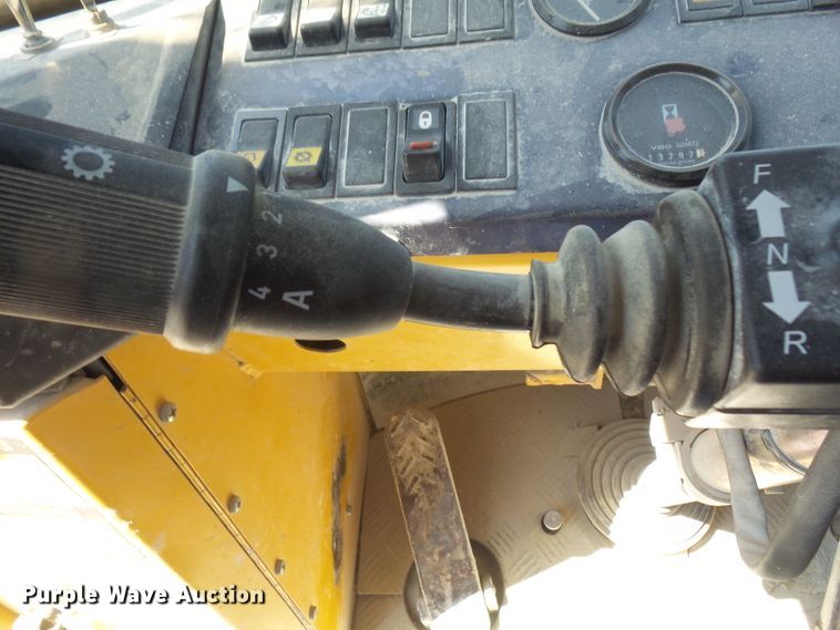 image for item DD6234 1992 Volvo Michigan L120 wheel loader