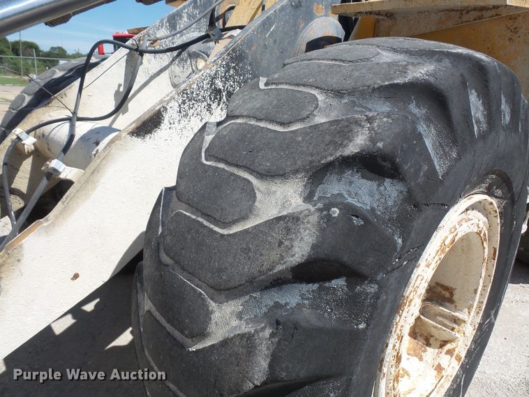 image for item DD6234 1992 Volvo Michigan L120 wheel loader