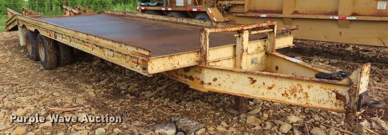 image for item DD6398 1986 CZ CZ20KT equipment trailer