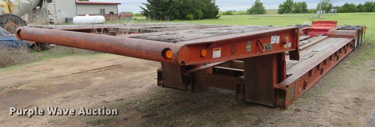 image for item DD7049 1995 Etnyre low boy equipment trailer