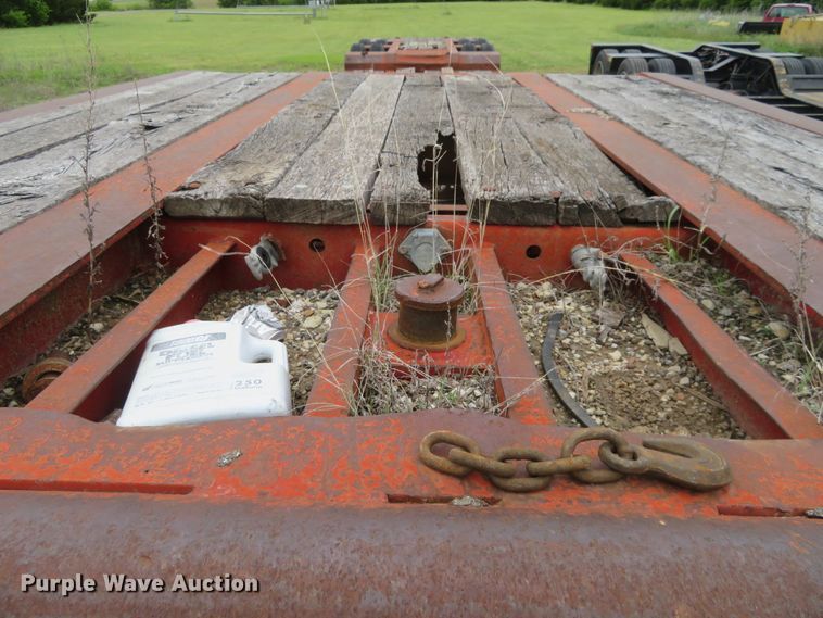 image for item DD7049 1995 Etnyre low boy equipment trailer