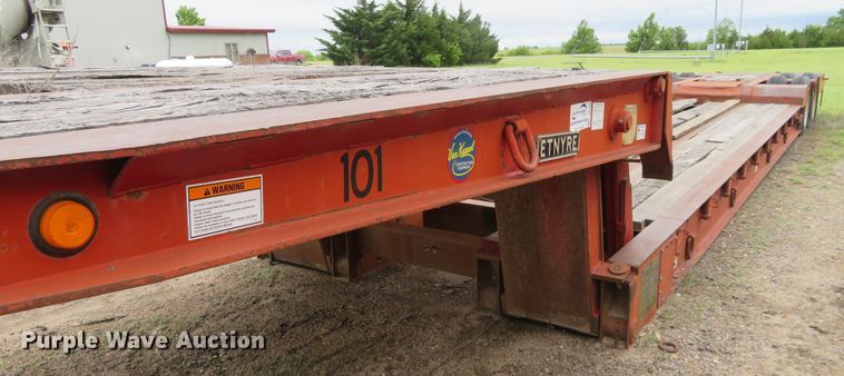 image for item DD7049 1995 Etnyre low boy equipment trailer