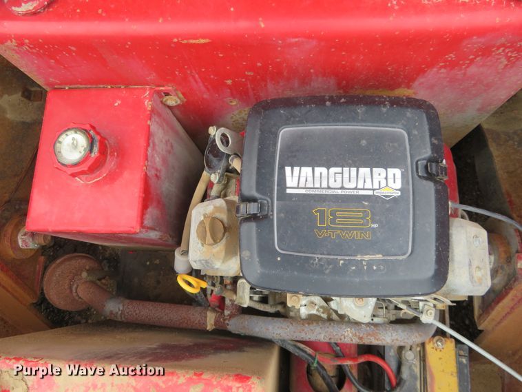 image for item DD7049 1995 Etnyre low boy equipment trailer