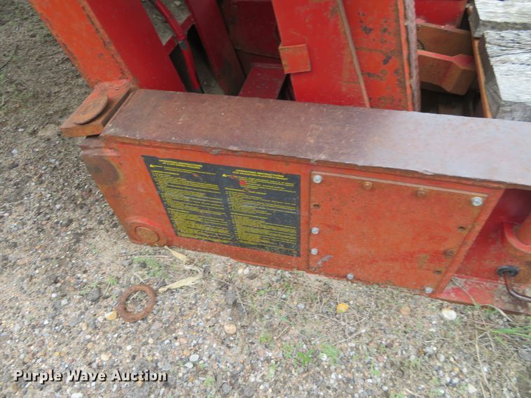 image for item DD7049 1995 Etnyre low boy equipment trailer