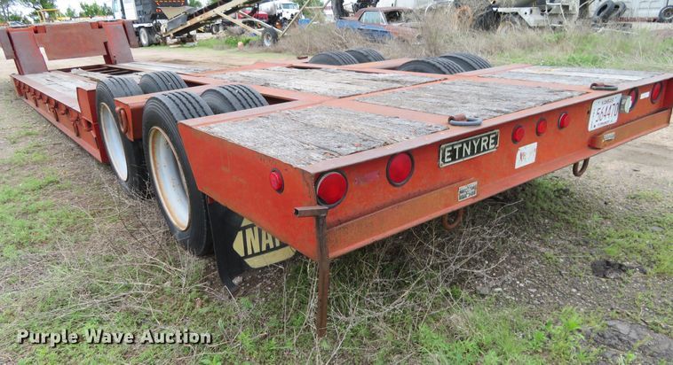 image for item DD7049 1995 Etnyre low boy equipment trailer