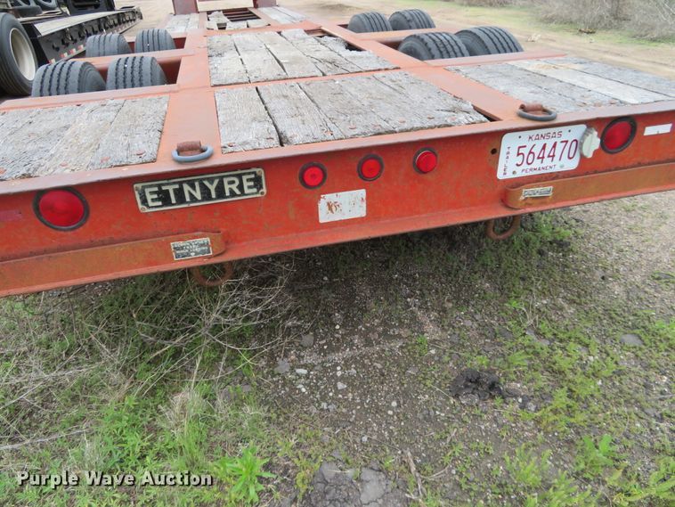 image for item DD7049 1995 Etnyre low boy equipment trailer