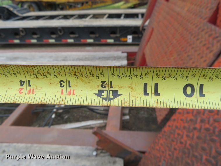 image for item DD7049 1995 Etnyre low boy equipment trailer
