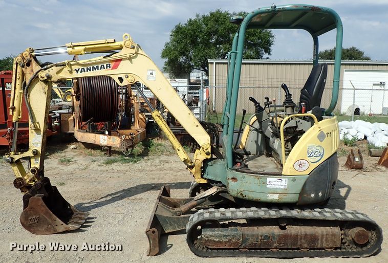 image for item DE0947 2007 Yanmar VIO27-3 excavator
