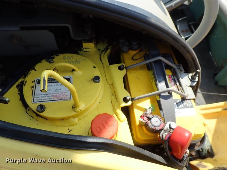 image for item DE0947 2007 Yanmar VIO27-3 excavator