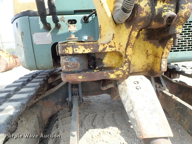 image for item DE0947 2007 Yanmar VIO27-3 excavator