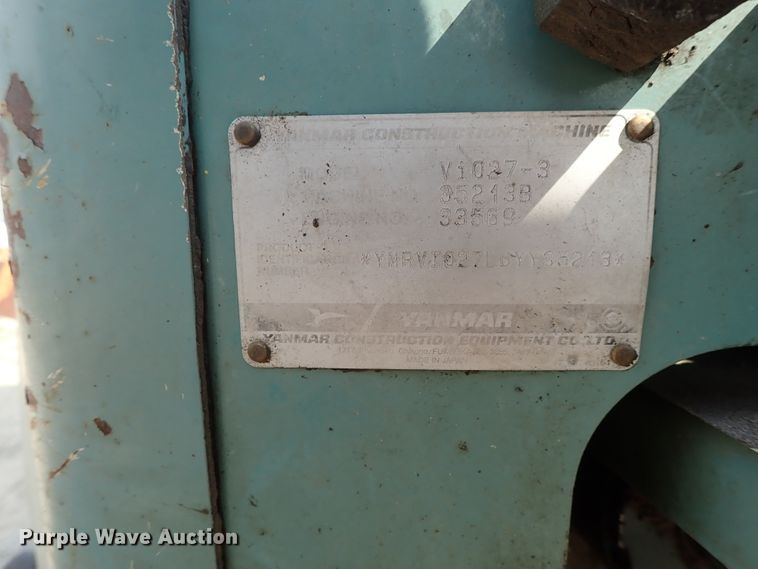 image for item DE0947 2007 Yanmar VIO27-3 excavator