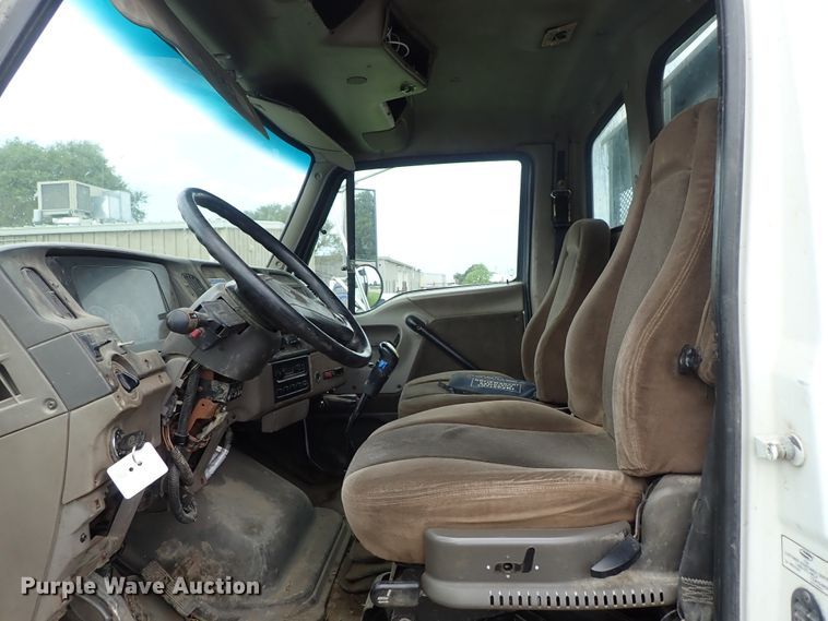 image for item DE0948 2002 Sterling Acterra flatbed truck