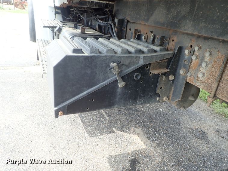 image for item DE0948 2002 Sterling Acterra flatbed truck