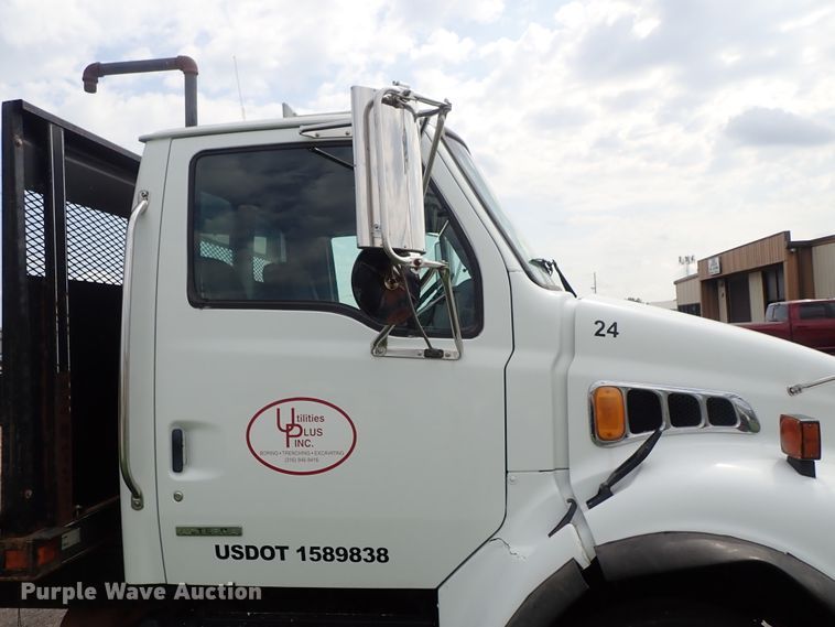 image for item DE0948 2002 Sterling Acterra flatbed truck