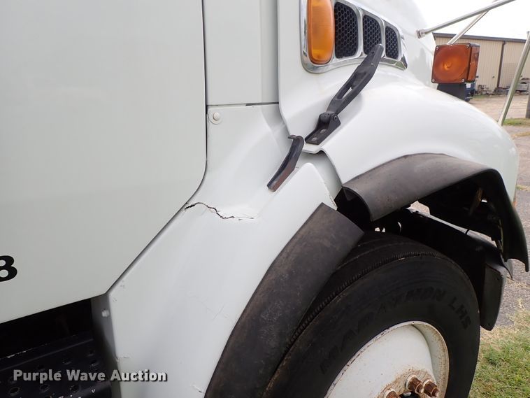 image for item DE0948 2002 Sterling Acterra flatbed truck