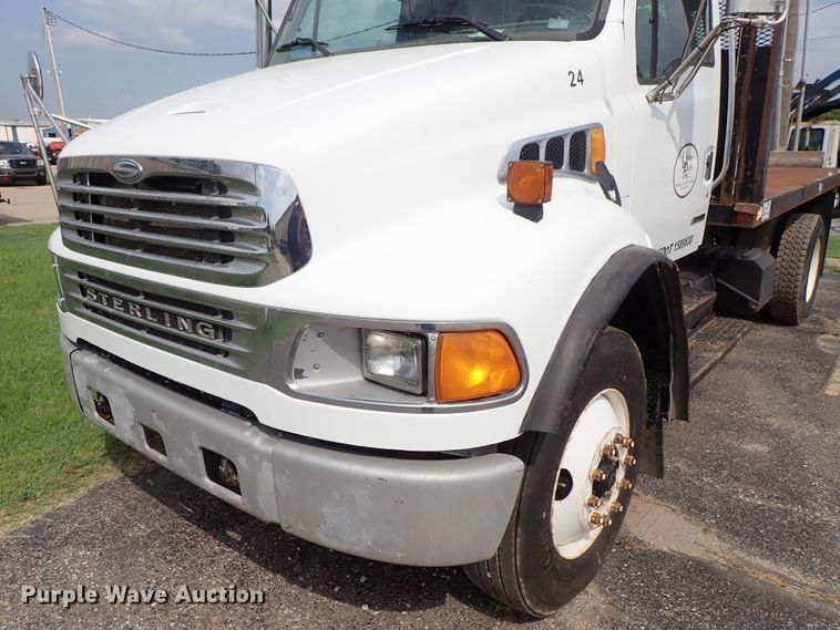 image for item DE0948 2002 Sterling Acterra flatbed truck