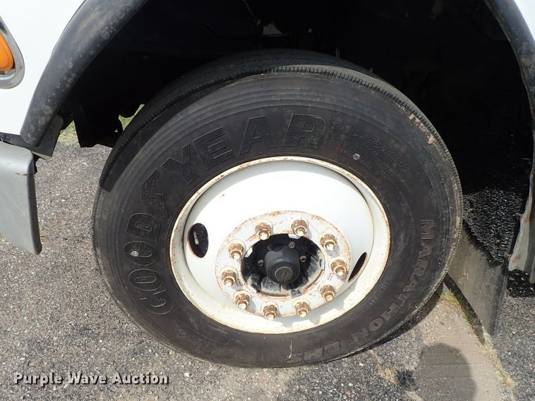 image for item DE0948 2002 Sterling Acterra flatbed truck