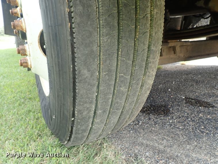 image for item DE0948 2002 Sterling Acterra flatbed truck