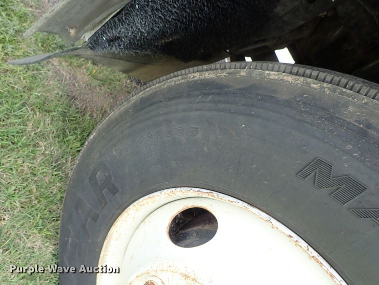 image for item DE0948 2002 Sterling Acterra flatbed truck