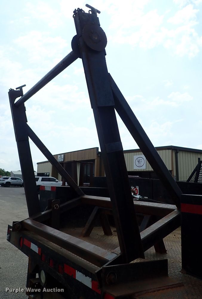 image for item DE0949 1999 Ford F550 Super Duty flatbed truck