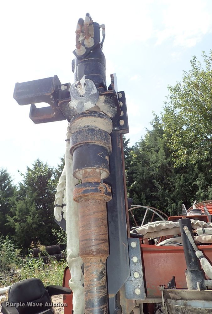 image for item DE0950 2006 Ditch Witch JT2720 Mach 1 directional boring unit