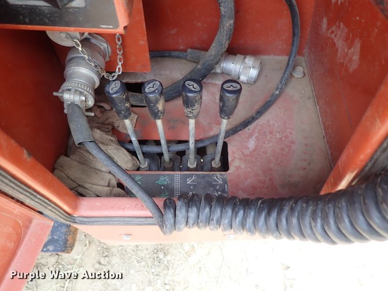 image for item DE0950 2006 Ditch Witch JT2720 Mach 1 directional boring unit
