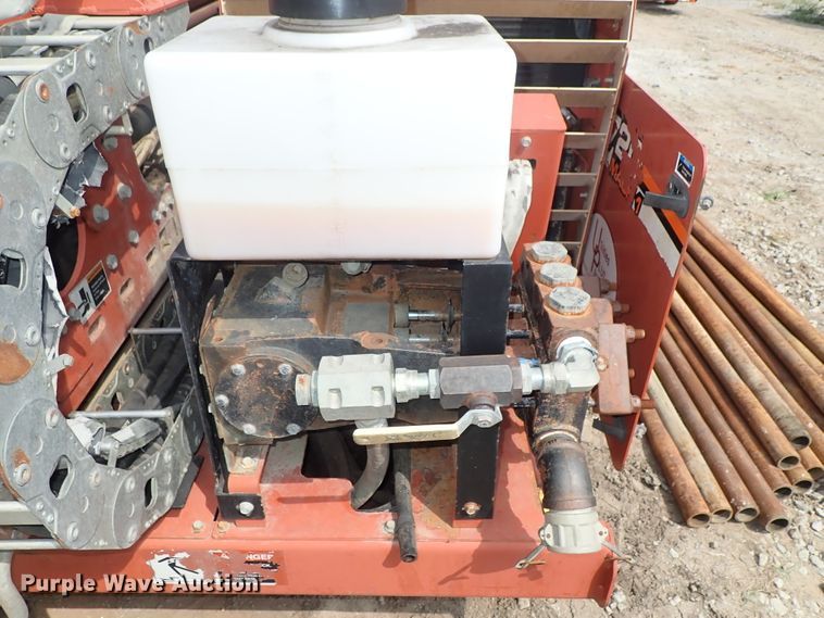 image for item DE0950 2006 Ditch Witch JT2720 Mach 1 directional boring unit