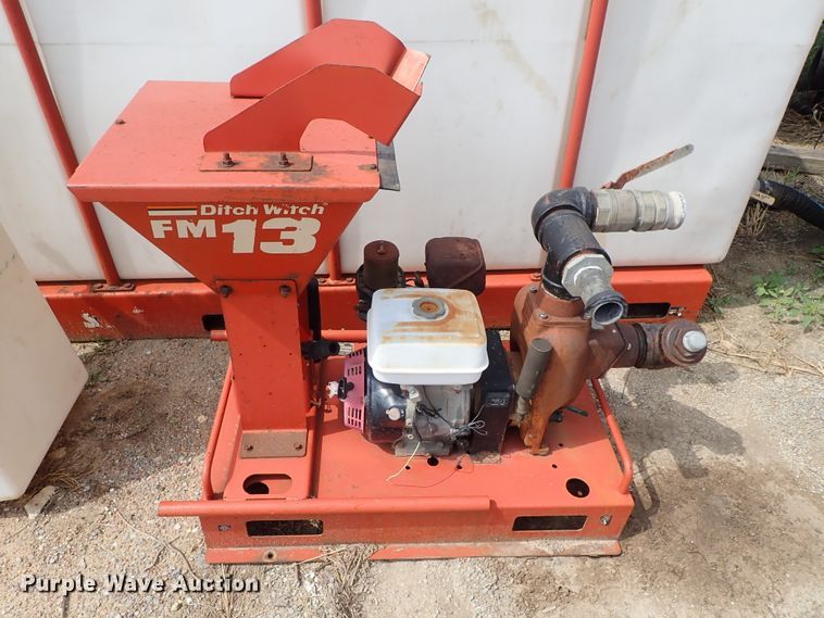 image for item DE0950 2006 Ditch Witch JT2720 Mach 1 directional boring unit