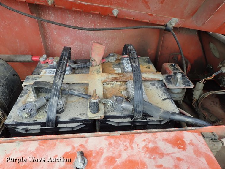 image for item DE0950 2006 Ditch Witch JT2720 Mach 1 directional boring unit