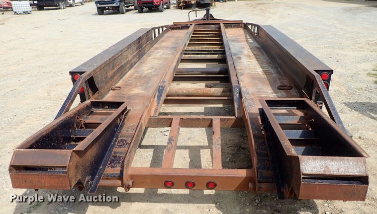 image for item DE0952 2008 Belshe equipment trailer