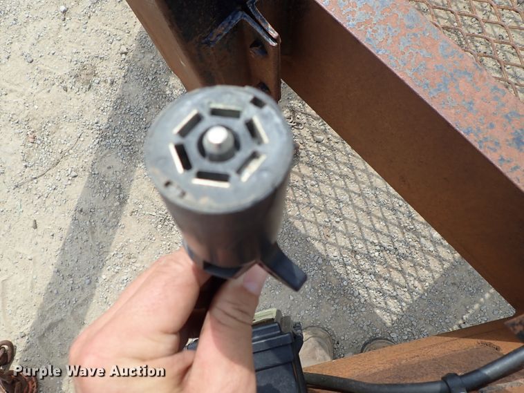 image for item DE0952 2008 Belshe equipment trailer