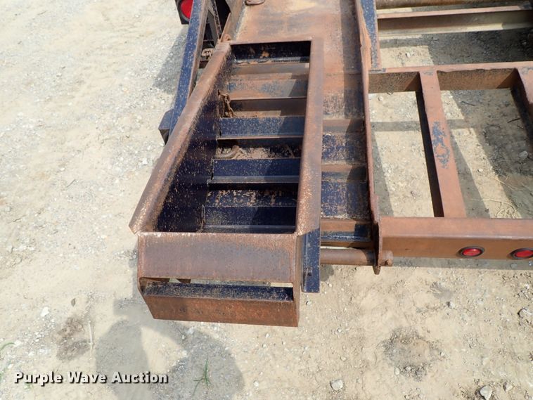 image for item DE0952 2008 Belshe equipment trailer