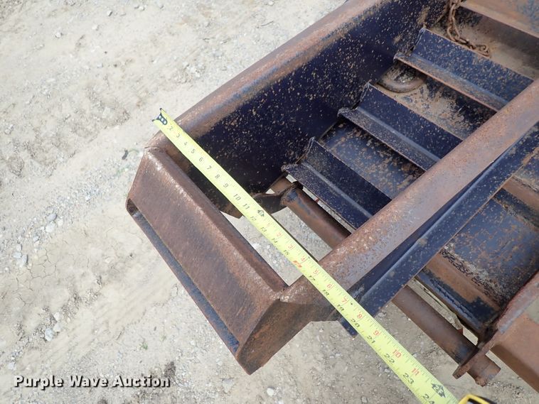 image for item DE0952 2008 Belshe equipment trailer