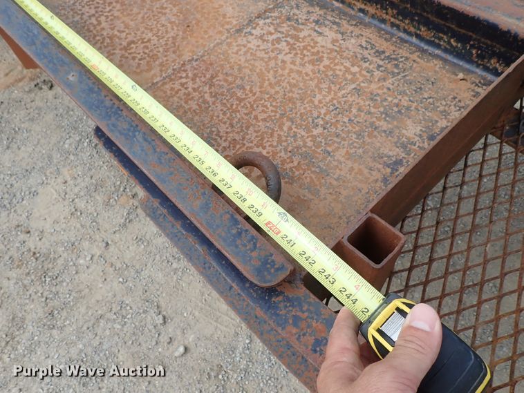 image for item DE0952 2008 Belshe equipment trailer