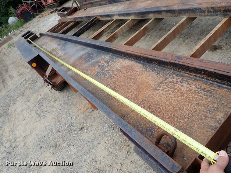 image for item DE0952 2008 Belshe equipment trailer