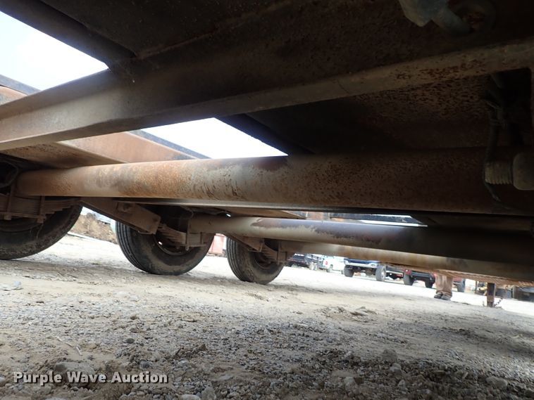 image for item DE0952 2008 Belshe equipment trailer