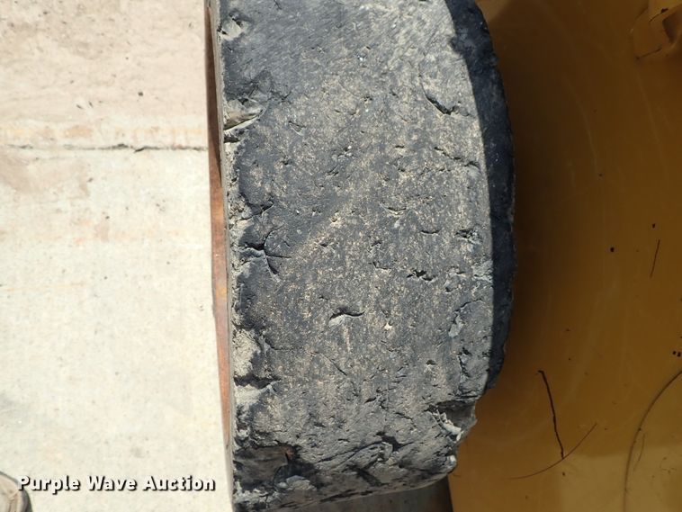 image for item DE0953 2015 Caterpillar 242D skid steer