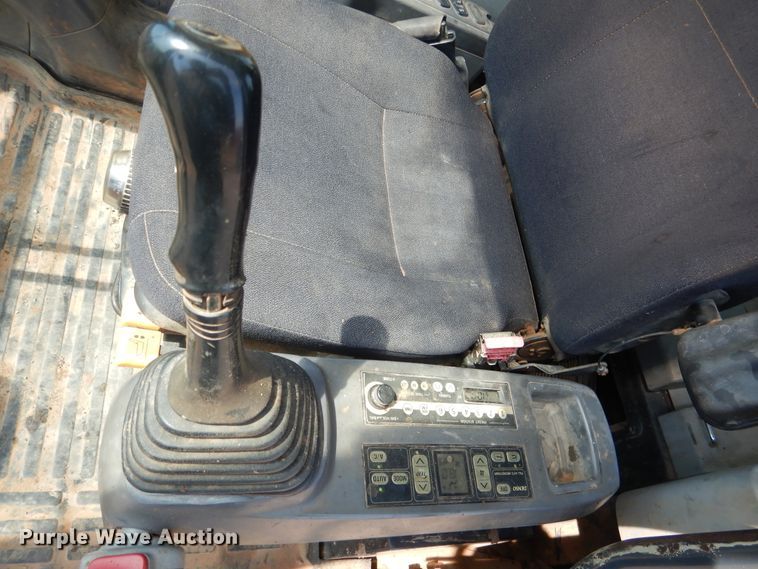 image for item DE4009 2003 Komatsu PC220LC excavator