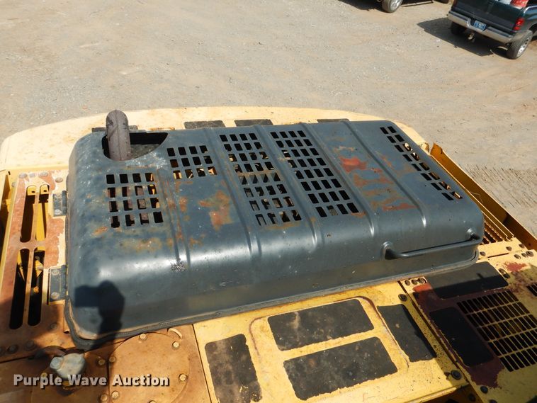 image for item DE4009 2003 Komatsu PC220LC excavator