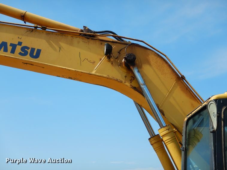 image for item DE4009 2003 Komatsu PC220LC excavator
