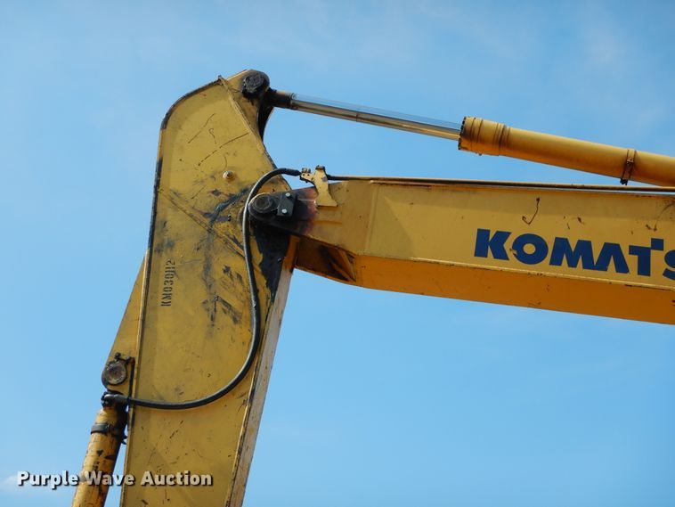 image for item DE4009 2003 Komatsu PC220LC excavator
